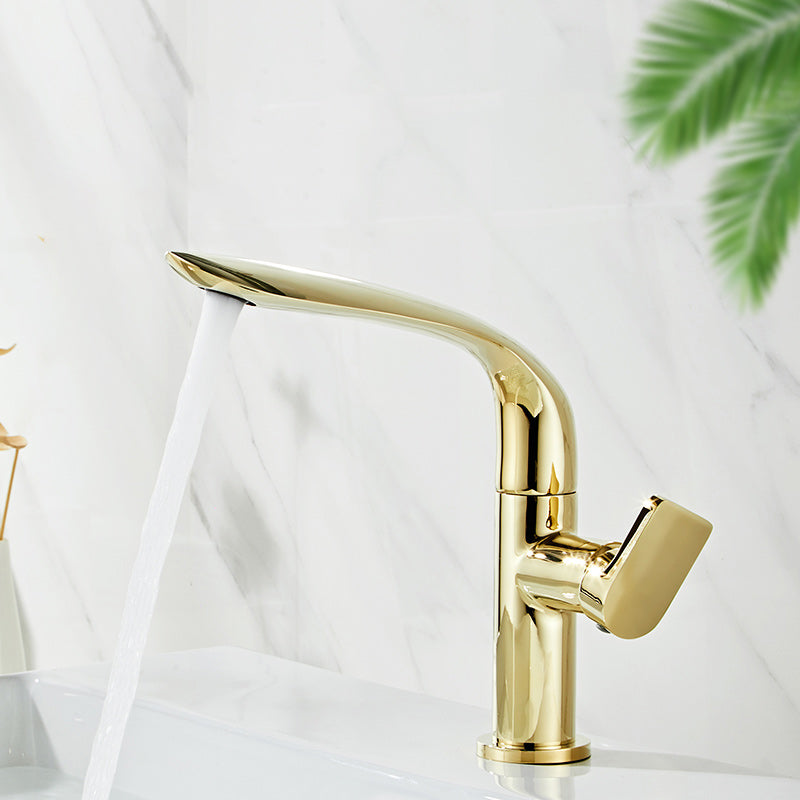 Glam Brass Bathroom Sink Faucet with 1-Handle Lavatory Faucet Clearhalo 'Bathroom Remodel & Bathroom Fixtures' 'Bathroom Sink Faucets' 'Bathroom Sinks & Faucet Components' 'bathroom_sink_faucets' 'Home Improvement' 'home_improvement' 'home_improvement_bathroom_sink_faucets' 7291559