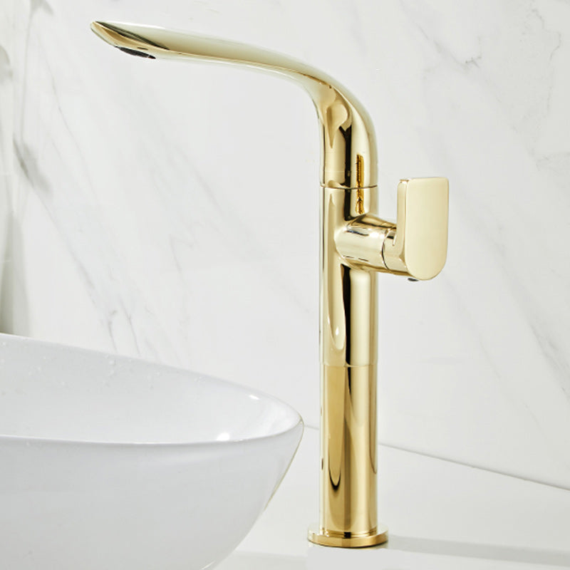 Glam Brass Bathroom Sink Faucet with 1-Handle Lavatory Faucet Gold Tall Clearhalo 'Bathroom Remodel & Bathroom Fixtures' 'Bathroom Sink Faucets' 'Bathroom Sinks & Faucet Components' 'bathroom_sink_faucets' 'Home Improvement' 'home_improvement' 'home_improvement_bathroom_sink_faucets' 7291560