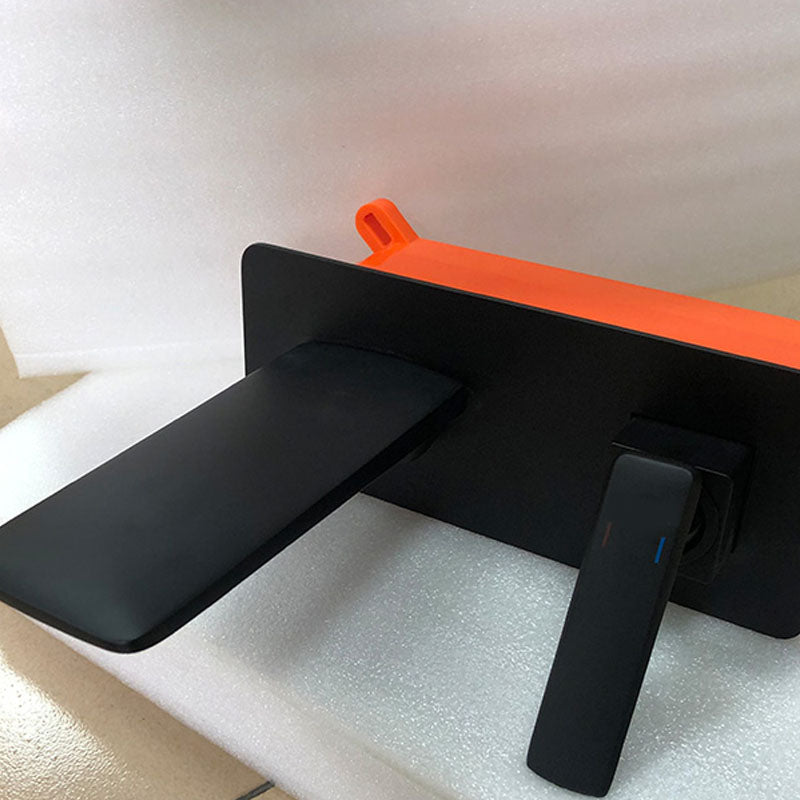 Modern Bathtub Faucet Wall-mounted Rod Handle Brass Bathtub Faucet Clearhalo 'Bathroom Remodel & Bathroom Fixtures' 'Bathtub Faucets' 'bathtub_faucets' 'Home Improvement' 'home_improvement' 'home_improvement_bathtub_faucets' 7291799