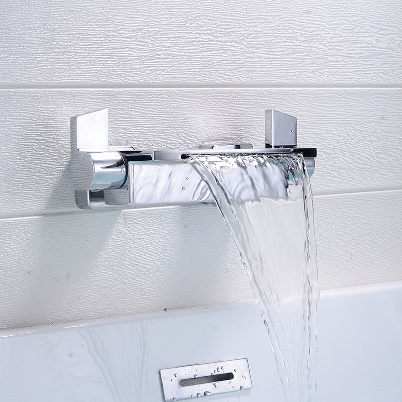 Contemporary Bathroom Faucet Wall Mounted Copper Low Arc Fixed Clawfoot Tub Faucets Silver Snigle Function Spray Hand Shower Not Included Clearhalo 'Bathroom Remodel & Bathroom Fixtures' 'Bathtub Faucets' 'bathtub_faucets' 'Home Improvement' 'home_improvement' 'home_improvement_bathtub_faucets' 7291816