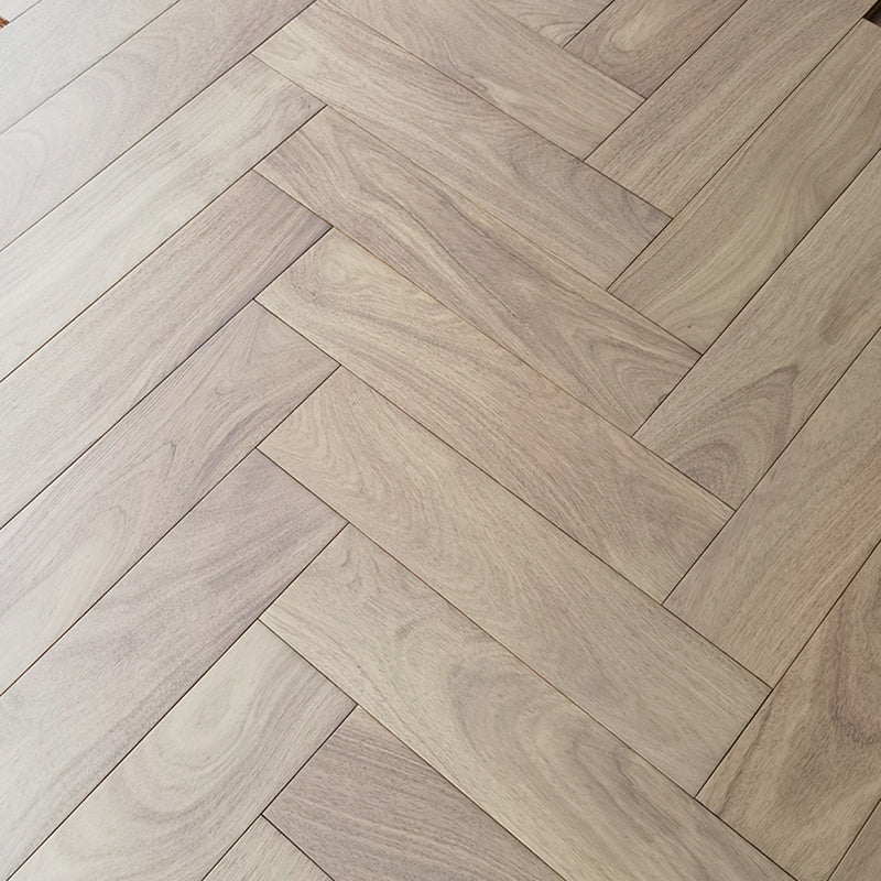Modern Hardwood Flooring Wooden Waterproof Scratch Resistant Flooring for Living Room Clearhalo 'Flooring 'Hardwood Flooring' 'hardwood_flooring' 'Home Improvement' 'home_improvement' 'home_improvement_hardwood_flooring' Walls and Ceiling' 7292246
