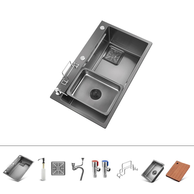 Stainless Steel Kitchen Sink Overflow Hole Detail Kitchen Sink with Basket Strainer Sink Only None Clearhalo 'Home Improvement' 'home_improvement' 'home_improvement_kitchen_sinks' 'Kitchen Remodel & Kitchen Fixtures' 'Kitchen Sinks & Faucet Components' 'Kitchen Sinks' 'kitchen_sinks' 7294857