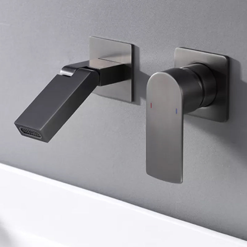 Modern Wall Mounted Bathroom Faucet Waterfall Spout Bathroom Faucet Gris Clearhalo 'bathroom_sink_faucets' 'Conjunta de Baño y Conjunta de Grifo' 'Coronamiento de Baño y Dispositivo de Baño' 'Grifo del lavabo del baño' 'Hogar' 'home_improvement' 'home_improvement_bathroom_sink_faucets' 'Mejoras para el hogar' 7297333