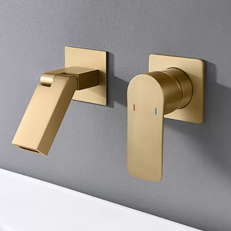 Modern Wall Mounted Bathroom Faucet Waterfall Spout Bathroom Faucet Dorado Clearhalo 'bathroom_sink_faucets' 'Conjunta de Baño y Conjunta de Grifo' 'Coronamiento de Baño y Dispositivo de Baño' 'Grifo del lavabo del baño' 'Hogar' 'home_improvement' 'home_improvement_bathroom_sink_faucets' 'Mejoras para el hogar' 7297339