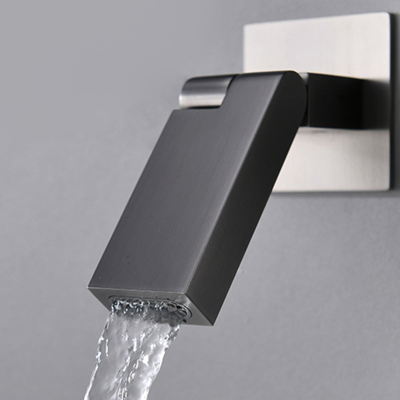 Modern Wall Mounted Bathroom Faucet Waterfall Spout Bathroom Faucet Clearhalo 'bathroom_sink_faucets' 'Conjunta de Baño y Conjunta de Grifo' 'Coronamiento de Baño y Dispositivo de Baño' 'Grifo del lavabo del baño' 'Hogar' 'home_improvement' 'home_improvement_bathroom_sink_faucets' 'Mejoras para el hogar' 7297341