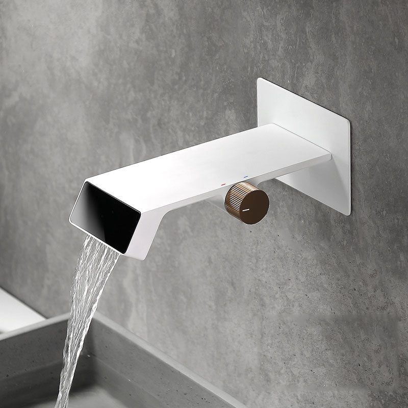 Modern Bathtub Faucet Wall-mounted Brass Digital Display Bathtub Faucet White Clearhalo 'Bathroom Remodel & Bathroom Fixtures' 'Bathtub Faucets' 'bathtub_faucets' 'Home Improvement' 'home_improvement' 'home_improvement_bathtub_faucets' 7297485