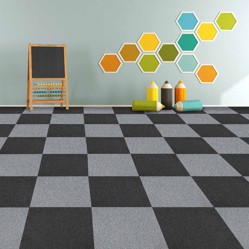 Carpet Tile Non-Skid Fade Resistant Geometry Self-Stick Peel and Stick Carpet Tiles Clearhalo 'Carpet Tiles & Carpet Squares' 'carpet_tiles_carpet_squares' 'Flooring 'Home Improvement' 'home_improvement' 'home_improvement_carpet_tiles_carpet_squares' Walls and Ceiling' 7297646