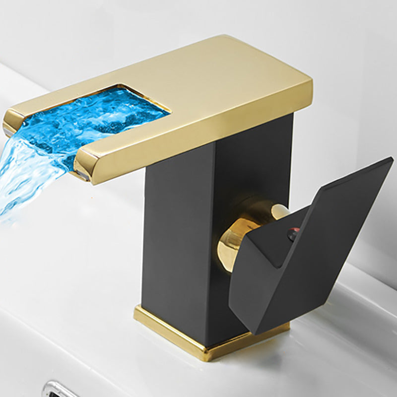 Modern Basin Lavatory Faucet Single-handle Vanity Sink Faucet Gold 4.9" Non-Adjustable Clearhalo 'Bathroom Remodel & Bathroom Fixtures' 'Bathroom Sink Faucets' 'Bathroom Sinks & Faucet Components' 'bathroom_sink_faucets' 'Home Improvement' 'home_improvement' 'home_improvement_bathroom_sink_faucets' 7308450