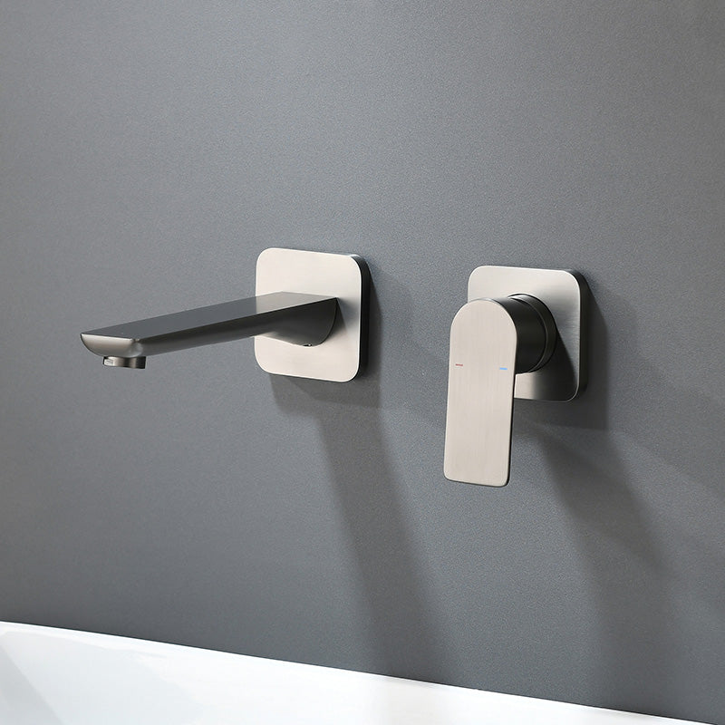 Modern Wall Mounted Bathroom Faucet Lever Handle Low Arc 2 Hole Faucets Clearhalo 'bathroom_sink_faucets' 'Conjunta de Baño y Conjunta de Grifo' 'Coronamiento de Baño y Dispositivo de Baño' 'Grifo del lavabo del baño' 'Hogar' 'home_improvement' 'home_improvement_bathroom_sink_faucets' 'Mejoras para el hogar' 7308457