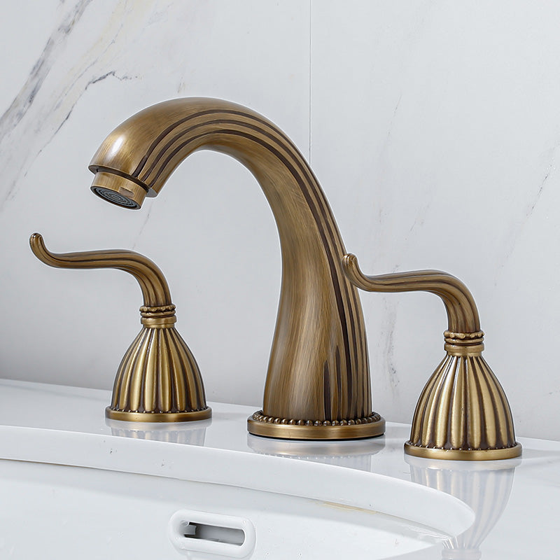 Dual Handle Vintage Vanity Sink Faucet Industrial Basin Lavatory Faucet Bronze 7" Clearhalo 'Bathroom Remodel & Bathroom Fixtures' 'Bathroom Sink Faucets' 'Bathroom Sinks & Faucet Components' 'bathroom_sink_faucets' 'Home Improvement' 'home_improvement' 'home_improvement_bathroom_sink_faucets' 7308499