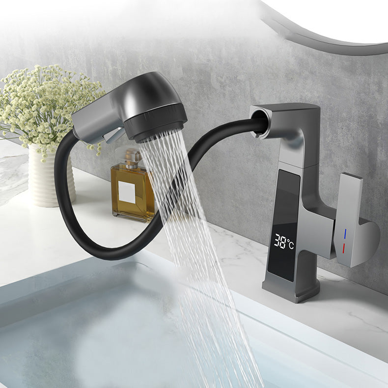 Modern Sink Faucet Pull-out Lever Handle Brass Faucet Bathroom Clearhalo 'Bathroom Remodel & Bathroom Fixtures' 'Bathroom Sink Faucets' 'Bathroom Sinks & Faucet Components' 'bathroom_sink_faucets' 'Home Improvement' 'home_improvement' 'home_improvement_bathroom_sink_faucets' 7313612