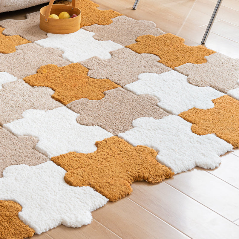 Modern Shag Carpet Tiles Puzzle Detail Color Block Indoor Carpet Tiles Clearhalo 'Carpet Tiles & Carpet Squares' 'carpet_tiles_carpet_squares' 'Flooring 'Home Improvement' 'home_improvement' 'home_improvement_carpet_tiles_carpet_squares' Walls and Ceiling' 7314020