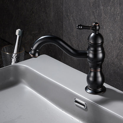 Traditional Wide Spread Bathroom Faucet Lever Handles Centerset Faucet Noir 7.9" Clearhalo 'Accueil' 'Amélioration Domiciliaire' 'bathroom_sink_faucets' 'Ensembles de Lavabo & de Robinet de Toilette' 'home_improvement' 'home_improvement_bathroom_sink_faucets' 'Robinet de Lavabo de Salle de Bain' 'Rénovation et Équipement de Salle de Bain' 7318599