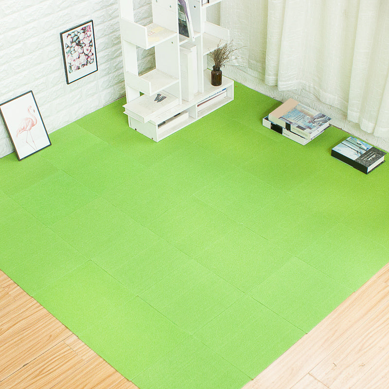Modern Indoor Carpet Tiles Solid Color Stain Resistant Carpet Tiles Green 12" x 12" 10-Piece Set Clearhalo 'Carpet Tiles & Carpet Squares' 'carpet_tiles_carpet_squares' 'Flooring 'Home Improvement' 'home_improvement' 'home_improvement_carpet_tiles_carpet_squares' Walls and Ceiling' 7318827