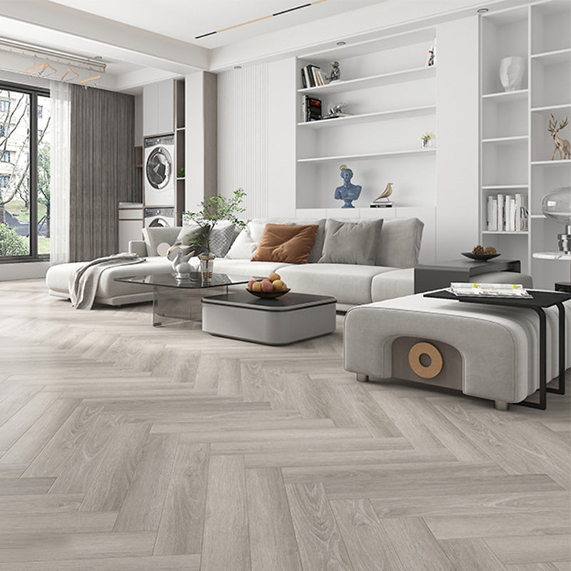Traditional Flooring Planks Solid Wood Click-Locking Parquet Wooden Floor Clearhalo 'Flooring 'Hardwood Flooring' 'hardwood_flooring' 'Home Improvement' 'home_improvement' 'home_improvement_hardwood_flooring' Walls and Ceiling' 7318969