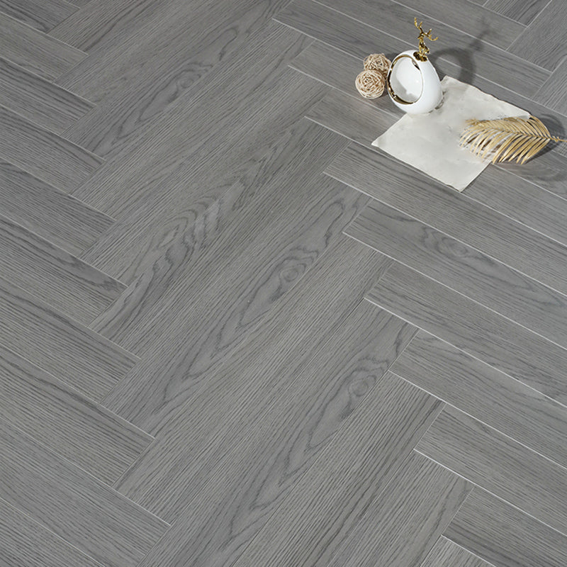 Traditional Flooring Planks Solid Wood Click-Locking Parquet Wooden Floor Dark Gray Clearhalo 'Flooring 'Hardwood Flooring' 'hardwood_flooring' 'Home Improvement' 'home_improvement' 'home_improvement_hardwood_flooring' Walls and Ceiling' 7318979