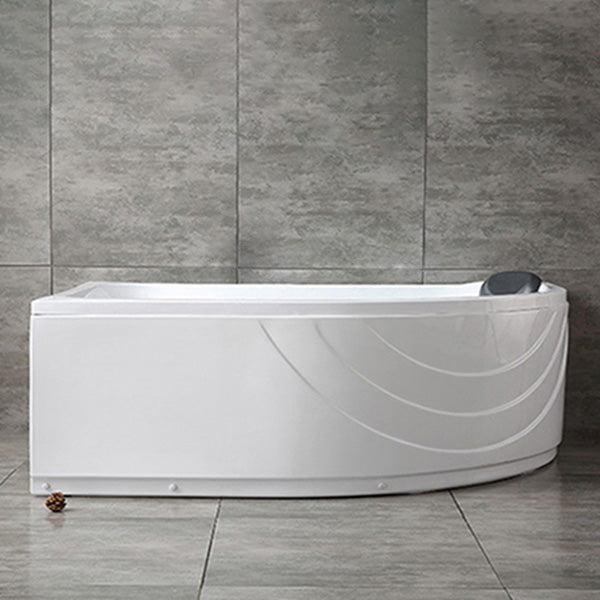 Modern White Corner Bath Acrylic Center-Back Soaking Bathtub Clearhalo 'Bathroom Remodel & Bathroom Fixtures' 'Bathtubs' 'Home Improvement' 'home_improvement' 'home_improvement_bathtubs' 'Showers & Bathtubs' 7319792