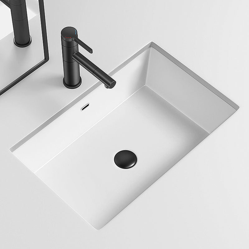 Modern Undermount Bathroom Sink Porcelain with Overflow and Faucet Basin Sink Clearhalo 'Bathroom Remodel & Bathroom Fixtures' 'Bathroom Sinks & Faucet Components' 'Bathroom Sinks' 'bathroom_sink' 'Home Improvement' 'home_improvement' 'home_improvement_bathroom_sink' 7320956