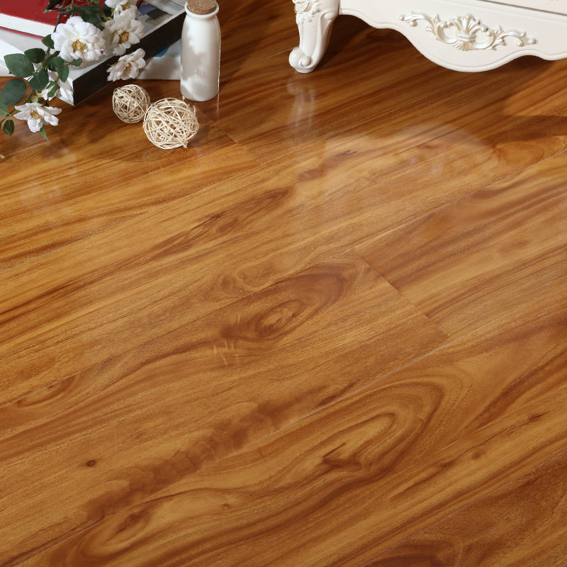 Traditional Wood Flooring Tiles Click-Locking Wire Brushed Flooring Planks Old Wood Clearhalo 'Flooring 'Hardwood Flooring' 'hardwood_flooring' 'Home Improvement' 'home_improvement' 'home_improvement_hardwood_flooring' Walls and Ceiling' 7322582