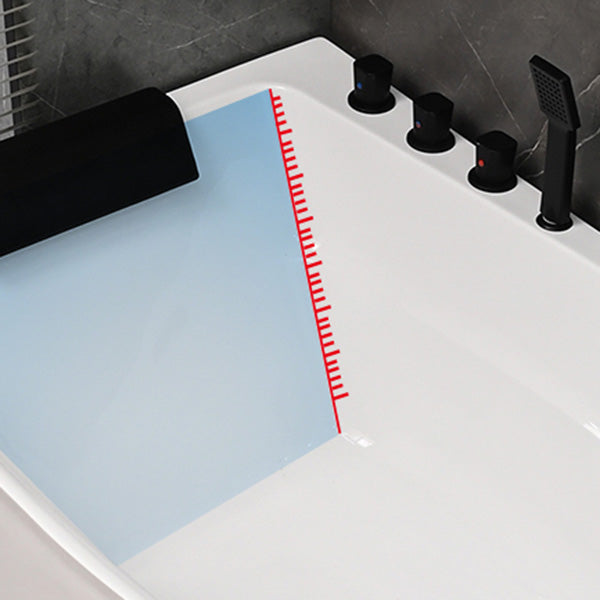 Modern Corner Acrylic Bathtub Soaking White Back to Wall Bath Clearhalo 'Bathroom Remodel & Bathroom Fixtures' 'Bathtubs' 'Home Improvement' 'home_improvement' 'home_improvement_bathtubs' 'Showers & Bathtubs' 7322594