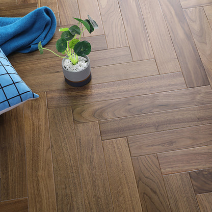 Rectangle Laminate Floor Scratch Resistant Wooden Effect Laminate Floor 18"L x 3"W x 1"H Black Walnut
