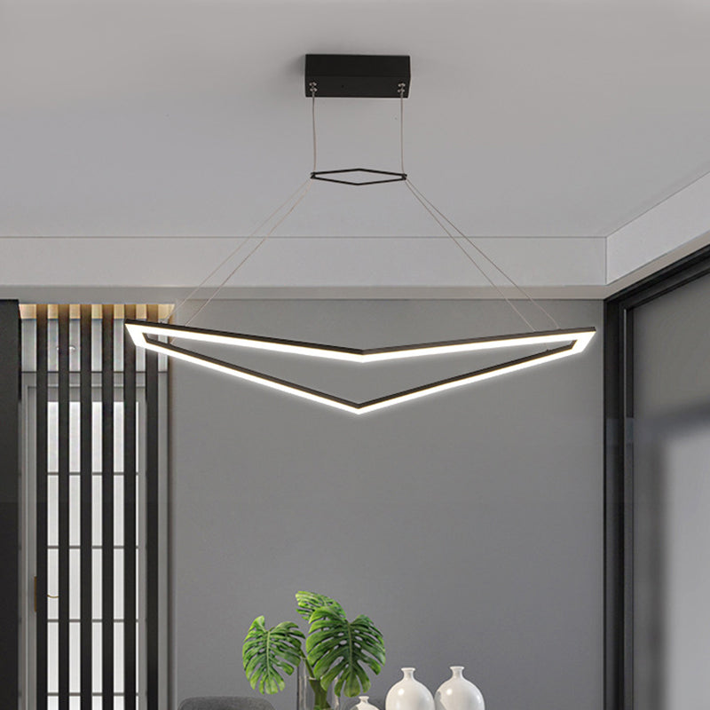 Acrylic Geometric Chandelier Pendant Light Simple LED Hanging Lamp Fixture in Black, White/Warm Light Clearhalo 'Ceiling Lights' 'Chandeliers' 'Modern Chandeliers' 'Modern' Lighting' 732469