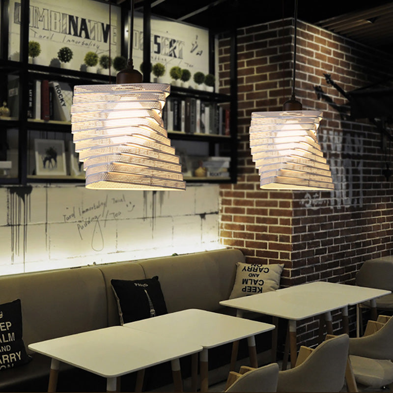 1 Bulb Twist Mesh Screen Pendant Light Industrial Black/White Metal Hanging Lamp with Triangle Shade White Clearhalo 'Art Deco Pendants' 'Black' 'Cast Iron' 'Ceiling Lights' 'Ceramic' 'Crystal' 'Industrial Pendants' 'Industrial' 'Metal' 'Middle Century Pendants' 'Pendant Lights' 'Pendants' 'Rustic Pendants' 'Tiffany' Lighting' 73256