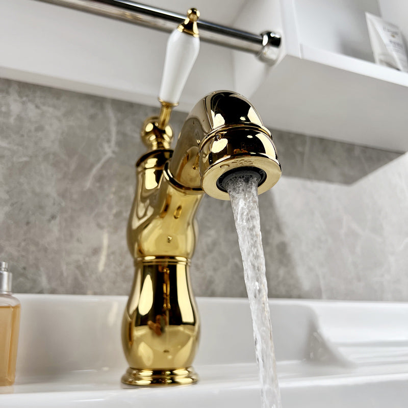 Traditional Wide Spread Bathroom Faucet Lever Handles Centerset Lavatory Faucet Clearhalo 'Bathroom Remodel & Bathroom Fixtures' 'Bathroom Sink Faucets' 'Bathroom Sinks & Faucet Components' 'bathroom_sink_faucets' 'Home Improvement' 'home_improvement' 'home_improvement_bathroom_sink_faucets' 7329562