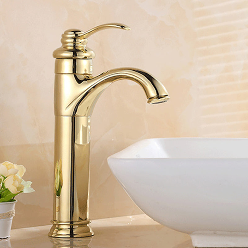 Traditional Wide Spread Bathroom Faucet Lever Handles Lavatory Faucet Ouro 12.6" Clearhalo 'bathroom_sink_faucets' 'Conjuntos de Torneiras de Lavatório e Banheiro' 'home_improvement' 'home_improvement_bathroom_sink_faucets' 'Mobiliário Doméstico' 'Página inicial' 'Renovação e equipamento de casa de banho' 'Torneira para lavatório de banheiro' 7329572