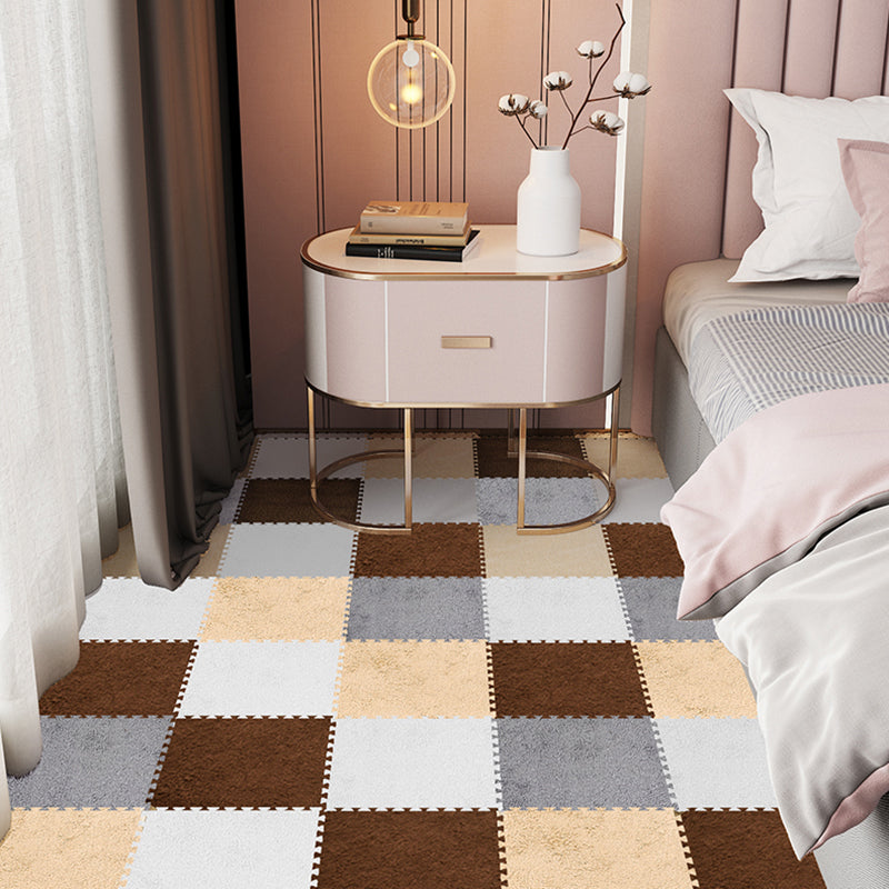 Level Loop Carpet Tile Multi-Color Fade Resistant Interlocking Bedroom Carpet Tiles Clearhalo 'Carpet Tiles & Carpet Squares' 'carpet_tiles_carpet_squares' 'Flooring 'Home Improvement' 'home_improvement' 'home_improvement_carpet_tiles_carpet_squares' Walls and Ceiling' 7329877