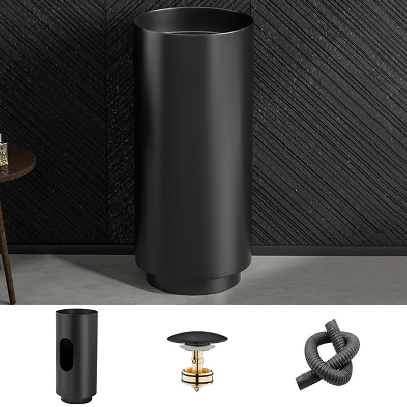 Modern Bathroom Sink Metal Round with Pop-Up Drain Pedestal Sink Black Unavailiable Sink Clearhalo 'Bathroom Remodel & Bathroom Fixtures' 'Bathroom Sinks & Faucet Components' 'Bathroom Sinks' 'bathroom_sink' 'Home Improvement' 'home_improvement' 'home_improvement_bathroom_sink' 7333074