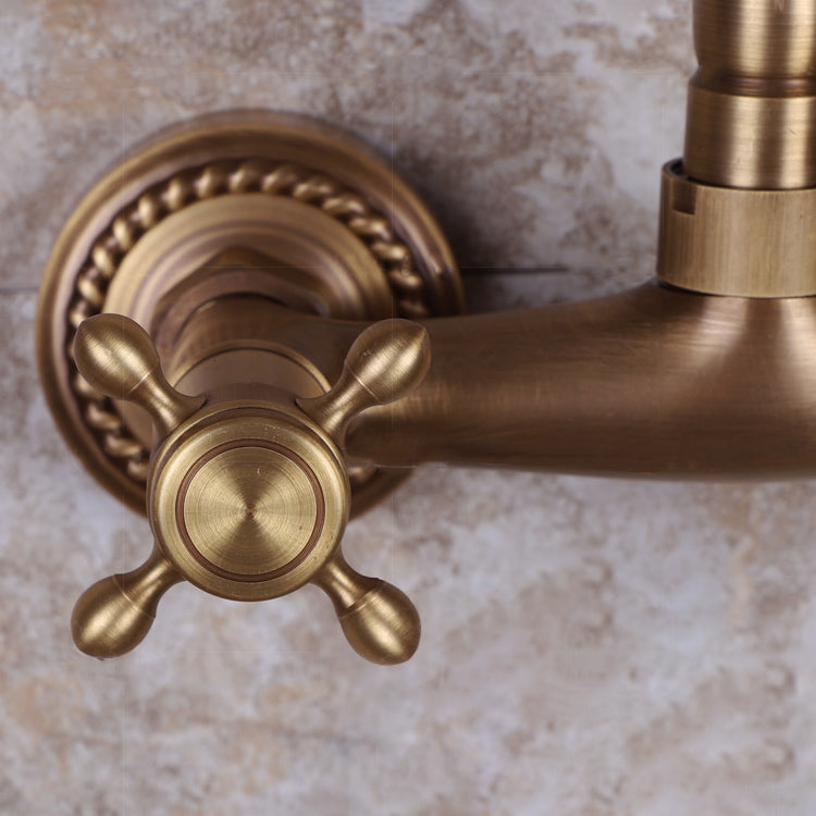 Brass Wide Spread Bathroom Faucet Industrial Lever Lavatory Faucet Clearhalo 'bathroom_sink_faucets' 'Conjuntos de Torneiras de Lavatório e Banheiro' 'home_improvement' 'home_improvement_bathroom_sink_faucets' 'Mobiliário Doméstico' 'Página inicial' 'Renovação e equipamento de casa de banho' 'Torneira para lavatório de banheiro' 7334439