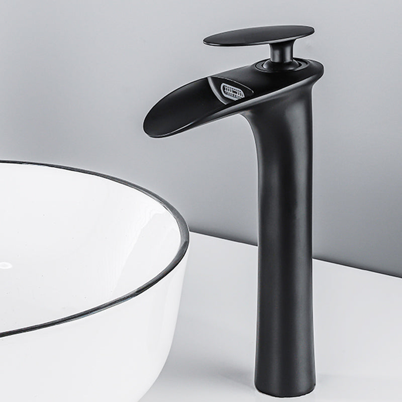 Farmhouse Wide Spread Bathroom Faucet Brass Lever Lavatory Faucet Black 10.8" Clearhalo 'Bathroom Remodel & Bathroom Fixtures' 'Bathroom Sink Faucets' 'Bathroom Sinks & Faucet Components' 'bathroom_sink_faucets' 'Home Improvement' 'home_improvement' 'home_improvement_bathroom_sink_faucets' 7334465