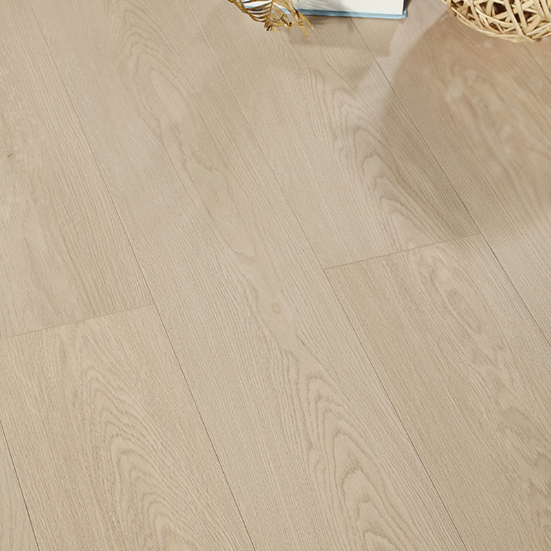 Wooden Rectangle Laminate Floor Rectangle Waterproof Laminate Floor Light Brown Clearhalo 'Flooring 'Home Improvement' 'home_improvement' 'home_improvement_laminate_flooring' 'Laminate Flooring' 'laminate_flooring' Walls and Ceiling' 7339491