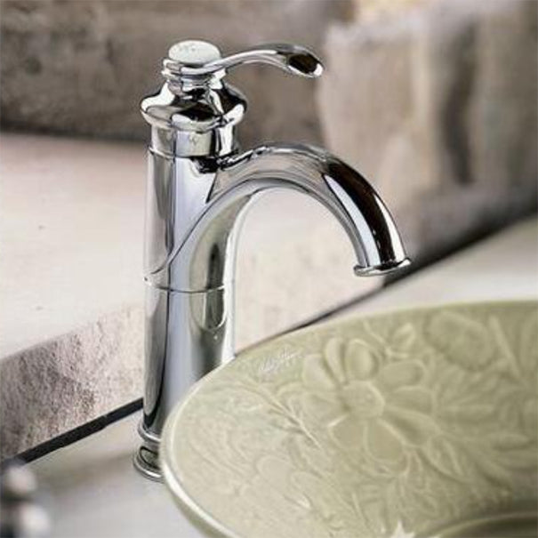 Traditional Wide Spread Bathroom Faucet 1 Lever Handles Lavatory Faucet Clearhalo 'Bathroom Remodel & Bathroom Fixtures' 'Bathroom Sink Faucets' 'Bathroom Sinks & Faucet Components' 'bathroom_sink_faucets' 'Home Improvement' 'home_improvement' 'home_improvement_bathroom_sink_faucets' 7340775