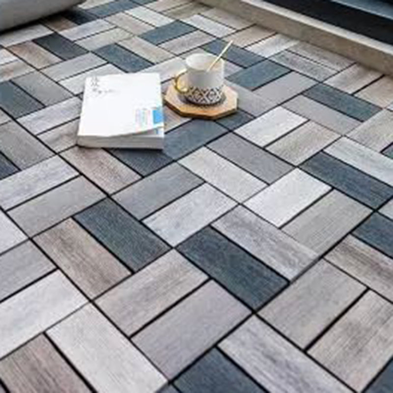 Modern Side Trim Piece Click-Locking Water Resistant Wood Flooring Tiles Smoke Grey Clearhalo 'Flooring 'Hardwood Flooring' 'hardwood_flooring' 'Home Improvement' 'home_improvement' 'home_improvement_hardwood_flooring' Walls and Ceiling' 7347963