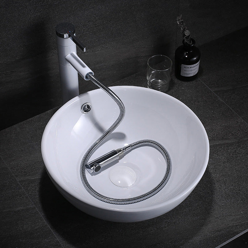 Modern Bathroom Sink with Pop-Up Drain Porcelain Round Vessel Lavatory Sink Clearhalo 'Bathroom Remodel & Bathroom Fixtures' 'Bathroom Sinks & Faucet Components' 'Bathroom Sinks' 'bathroom_sink' 'Home Improvement' 'home_improvement' 'home_improvement_bathroom_sink' 7352993