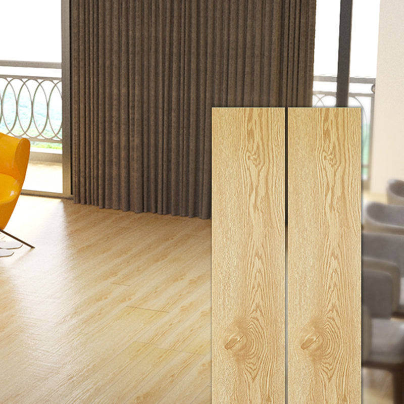 Traditional Trim Piece Wire Brushed Click-Locking Wood Floor Planks Light Wood Clearhalo 'Flooring 'Hardwood Flooring' 'hardwood_flooring' 'Home Improvement' 'home_improvement' 'home_improvement_hardwood_flooring' Walls and Ceiling' 7353047