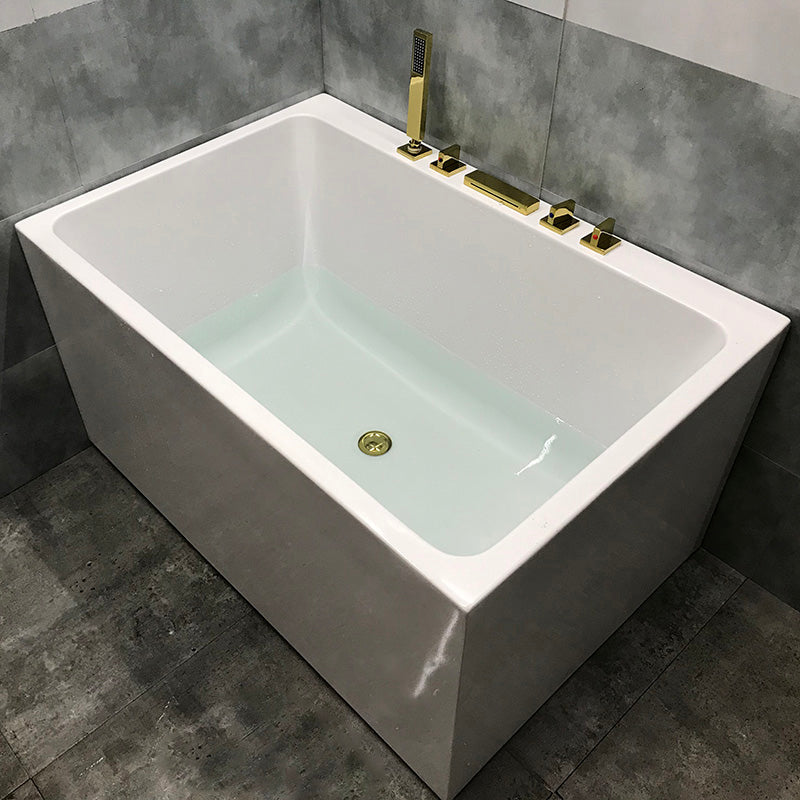 Modern Rectangular Bathtub Acrylic Center Soaking White Bath Tub with Gold 5-Piece Set Clearhalo 'Bathroom Remodel & Bathroom Fixtures' 'Bathtubs' 'Home Improvement' 'home_improvement' 'home_improvement_bathtubs' 'Showers & Bathtubs' 7354468