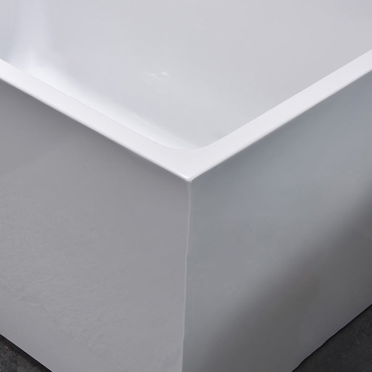 Modern Rectangular Bathtub Acrylic Center Soaking White Bath Clearhalo 'Bathroom Remodel & Bathroom Fixtures' 'Bathtubs' 'Home Improvement' 'home_improvement' 'home_improvement_bathtubs' 'Showers & Bathtubs' 7354471