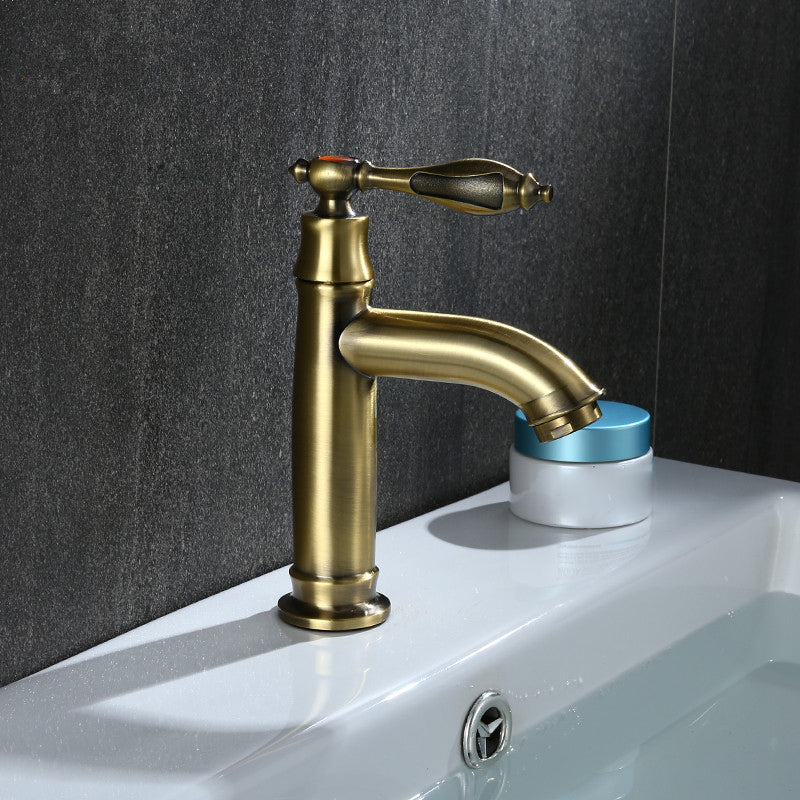 Farmhouse Wide Spread Bathroom Faucet 1-Handle Lavatory Faucet Clearhalo 'bathroom_sink_faucets' 'Conjunta de Baño y Conjunta de Grifo' 'Coronamiento de Baño y Dispositivo de Baño' 'Grifo del lavabo del baño' 'Hogar' 'home_improvement' 'home_improvement_bathroom_sink_faucets' 'Mejoras para el hogar' 7354777