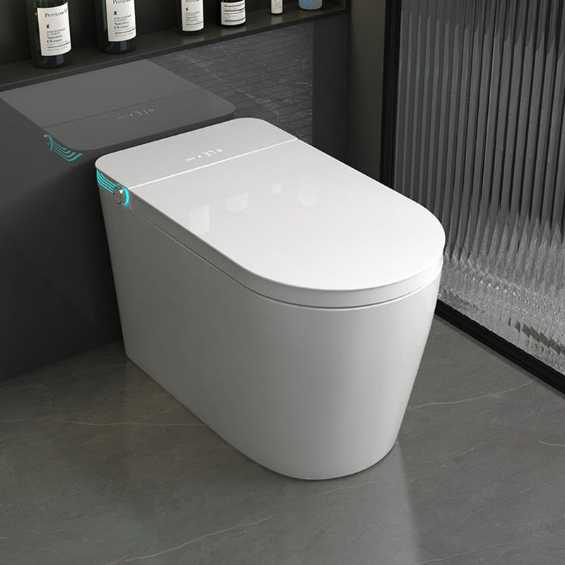 One Piece Toilet Modern Toilet Porcelain Floor Mounted Siphon Jet Flush Toilet White Automatic Lid( Top Configuration) Clearhalo 'Bathroom Remodel & Bathroom Fixtures' 'Home Improvement' 'home_improvement' 'home_improvement_toilets' 'Toilets & Bidets' 'Toilets' 7355737