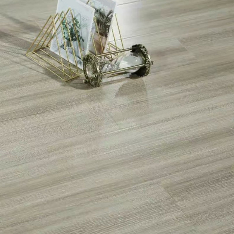 Laminate Floor Indoor Wooden Scratch Resistant Laminate Floor Grey Clearhalo 'Flooring 'Home Improvement' 'home_improvement' 'home_improvement_laminate_flooring' 'Laminate Flooring' 'laminate_flooring' Walls and Ceiling' 7358841