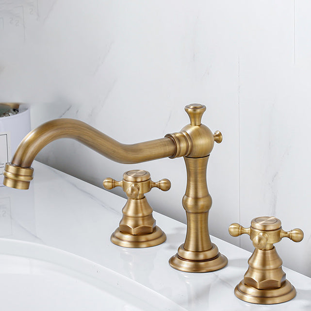 Industrial Wide Spread Bathroom Faucet 2 Cross Handles Lavatory Faucet Clearhalo 'bathroom_sink_faucets' 'Conjunta de Baño y Conjunta de Grifo' 'Coronamiento de Baño y Dispositivo de Baño' 'Grifo del lavabo del baño' 'Hogar' 'home_improvement' 'home_improvement_bathroom_sink_faucets' 'Mejoras para el hogar' 7360535
