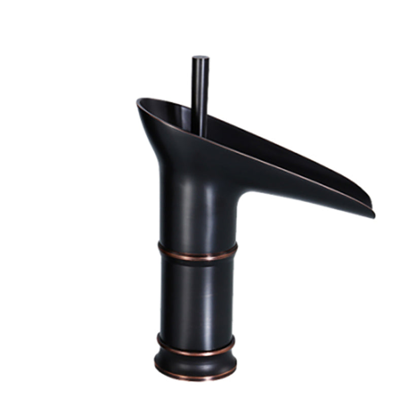 Country Wide Spread Bathroom Faucet Lever Vanity Sink Faucet Negro 9.1" Campo Clearhalo 'bathroom_sink_faucets' 'Conjunta de Baño y Conjunta de Grifo' 'Coronamiento de Baño y Dispositivo de Baño' 'Grifo del lavabo del baño' 'Hogar' 'home_improvement' 'home_improvement_bathroom_sink_faucets' 'Mejoras para el hogar' 7360538