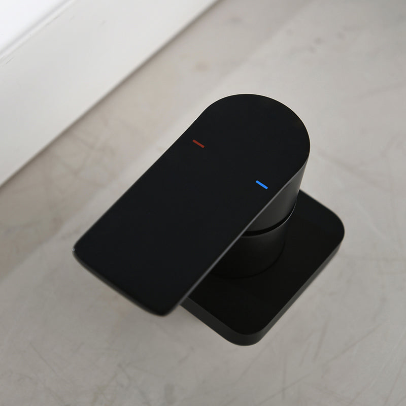 Waterfall Tub Faucet Trim Wall Mounted Low Arc Bath Faucet Trim Clearhalo 'Bathroom Remodel & Bathroom Fixtures' 'Bathtub Faucets' 'bathtub_faucets' 'Home Improvement' 'home_improvement' 'home_improvement_bathtub_faucets' 7361785