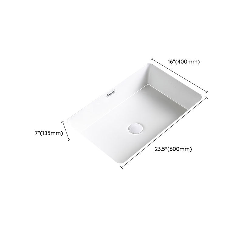 Modern Undermount Bathroom Sink Porcelain with Pop-Up Drain Basin Sink Clearhalo 'Bathroom Remodel & Bathroom Fixtures' 'Bathroom Sinks & Faucet Components' 'Bathroom Sinks' 'bathroom_sink' 'Home Improvement' 'home_improvement' 'home_improvement_bathroom_sink' 7362452