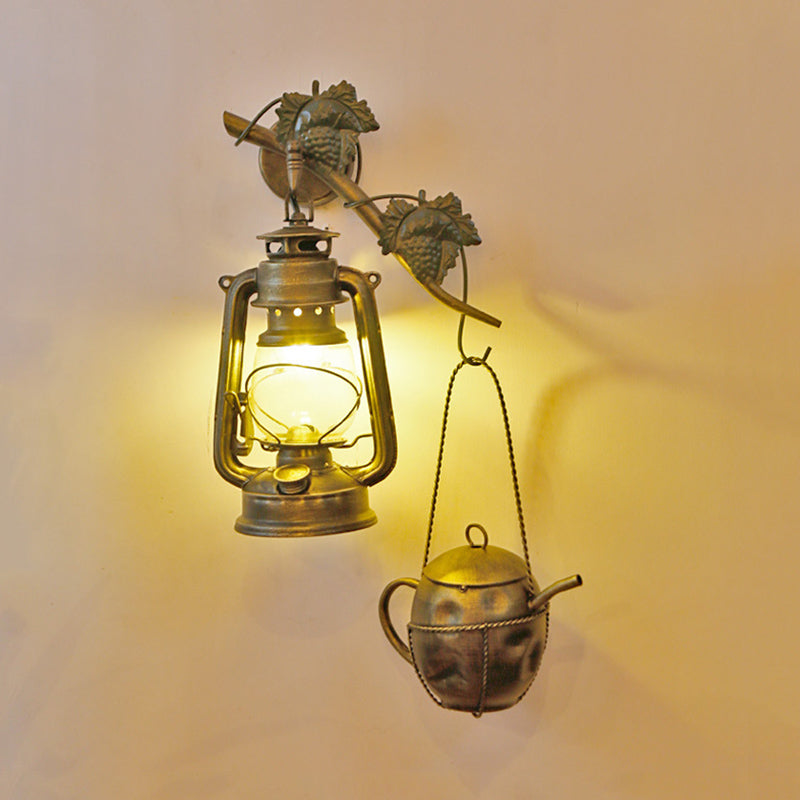 1 Light Lantern Wall Hanging Light Factory Brass Finish Cream Glass Sconce Lighting with Metal Teapot Deco Clearhalo 'Art deco wall lights' 'Cast Iron' 'Glass' 'Industrial wall lights' 'Industrial' 'Middle century wall lights' 'Modern' 'Rustic wall lights' 'Tiffany' 'Traditional wall lights' 'Wall Lamps & Sconces' 'Wall Lights' Lighting' 736341