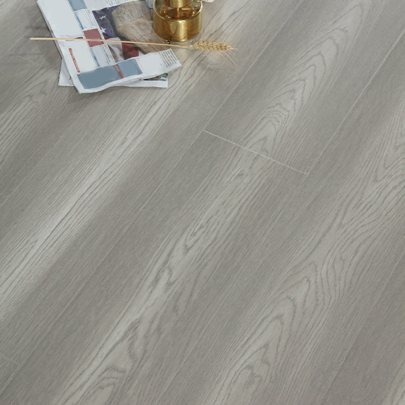 Indoor Floor Laminate Wooden Click-clock Scratch Resistant Laminate Floor Warm Gray Clearhalo 'Flooring 'Home Improvement' 'home_improvement' 'home_improvement_laminate_flooring' 'Laminate Flooring' 'laminate_flooring' Walls and Ceiling' 7363683