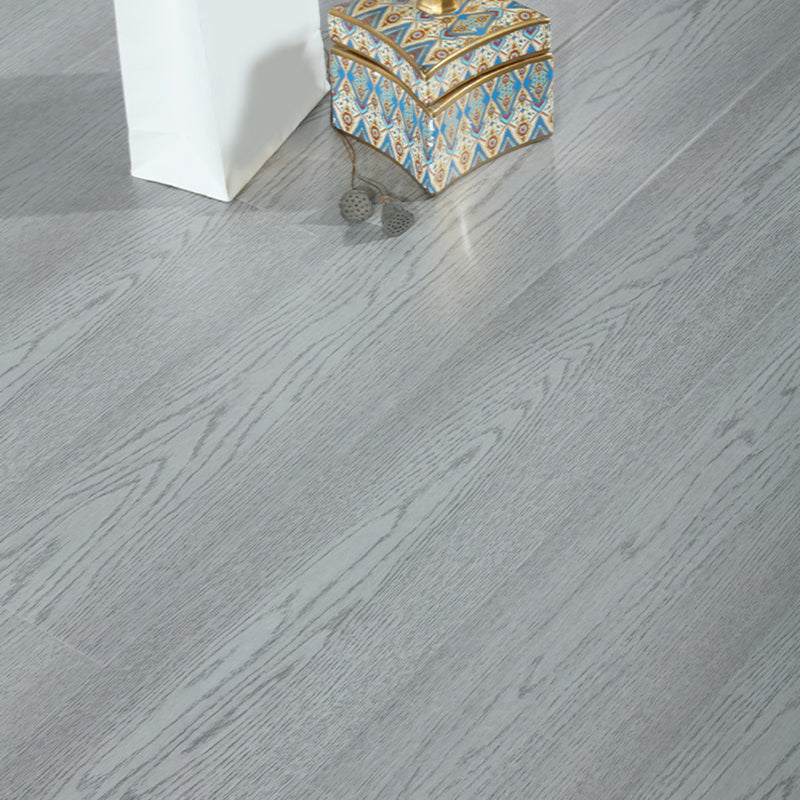 Indoor Floor Laminate Wooden Click-clock Scratch Resistant Laminate Floor Brown Grey Clearhalo 'Flooring 'Home Improvement' 'home_improvement' 'home_improvement_laminate_flooring' 'Laminate Flooring' 'laminate_flooring' Walls and Ceiling' 7363687